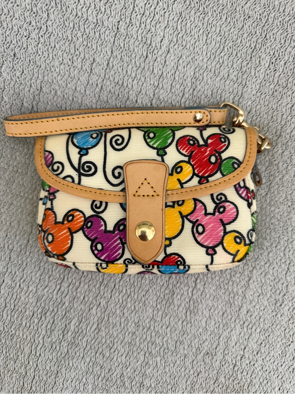 Disney Parks Dooney & Bourke Mickey Mouse Balloons Flap Wristlet EUC NWOT